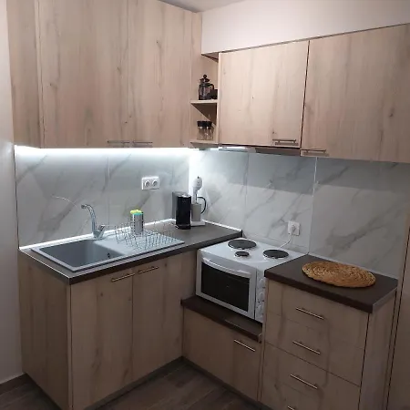 Chara's - Downtown Relaxation