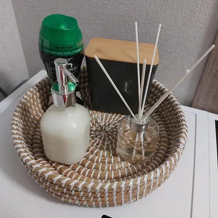 Chara's - Downtown Relaxation Larissa