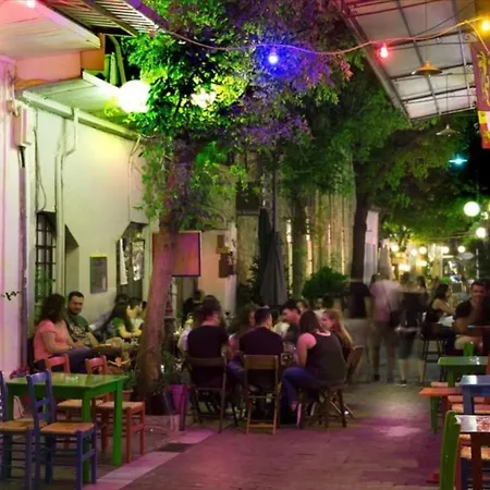 Chara's - Downtown Relaxation * لاريسا