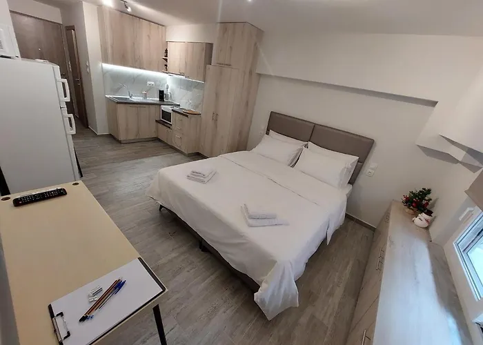 Chara's - Downtown Relaxation