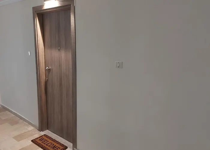 Chara's - Downtown Relaxation Apartment