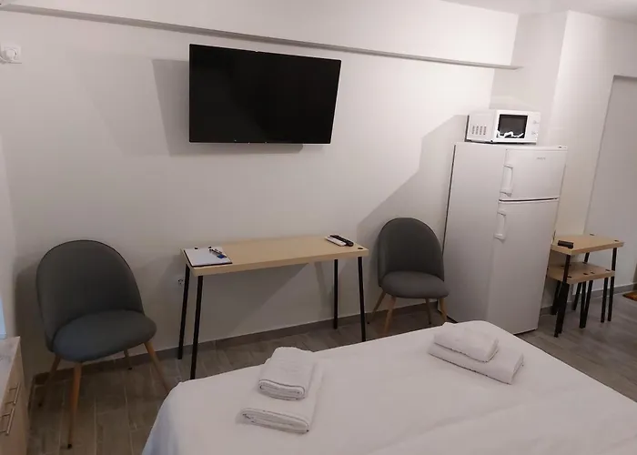 Chara's - Downtown Relaxation *